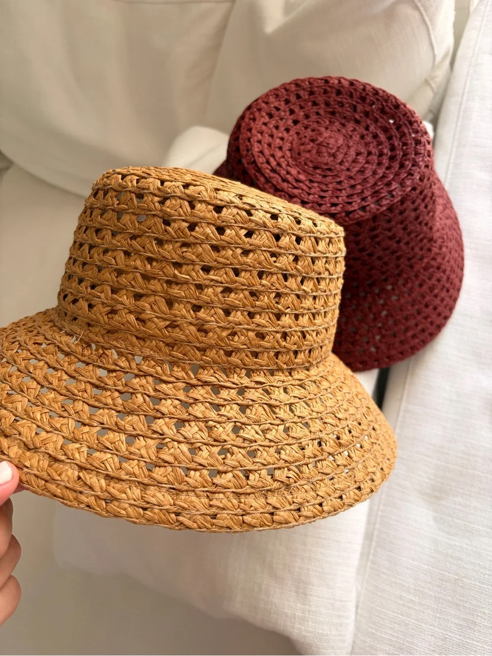 Woven hats - Picture 2 of 6